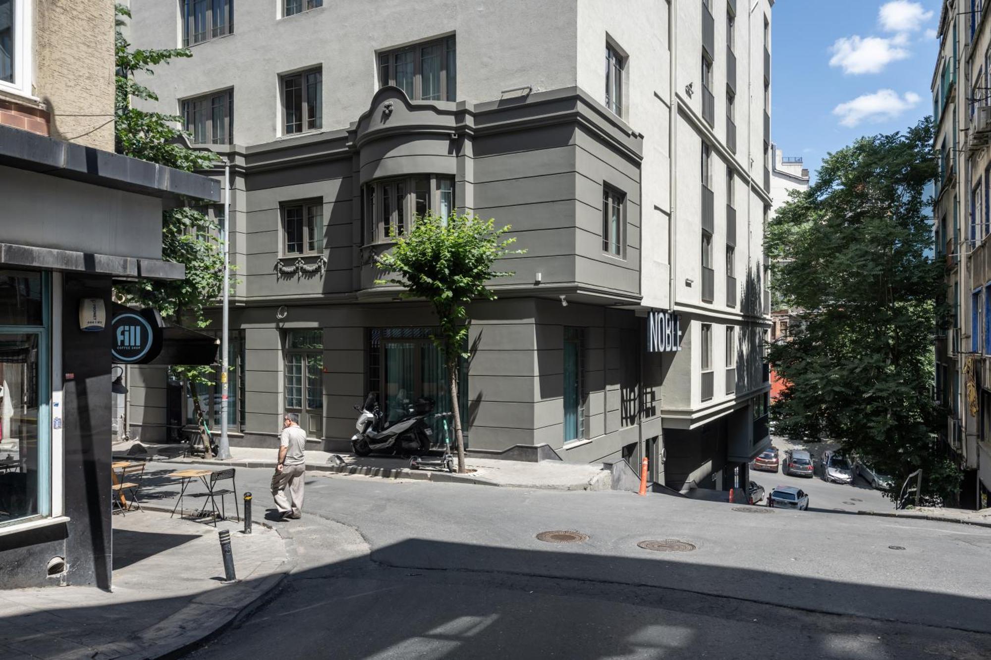 Noble Pangalti Hotell Istanbul Exteriör bild
