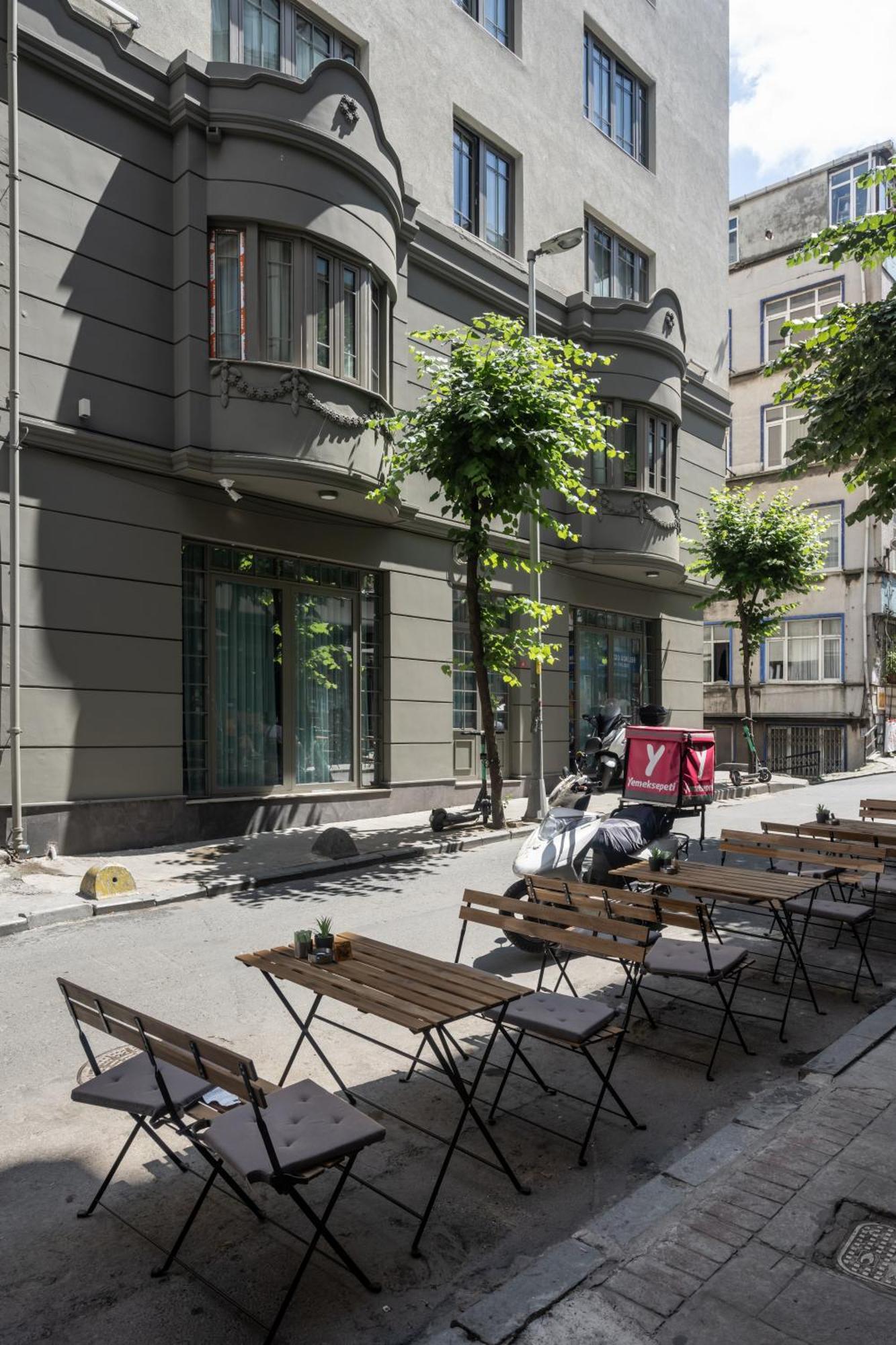 Noble Pangalti Hotell Istanbul Exteriör bild