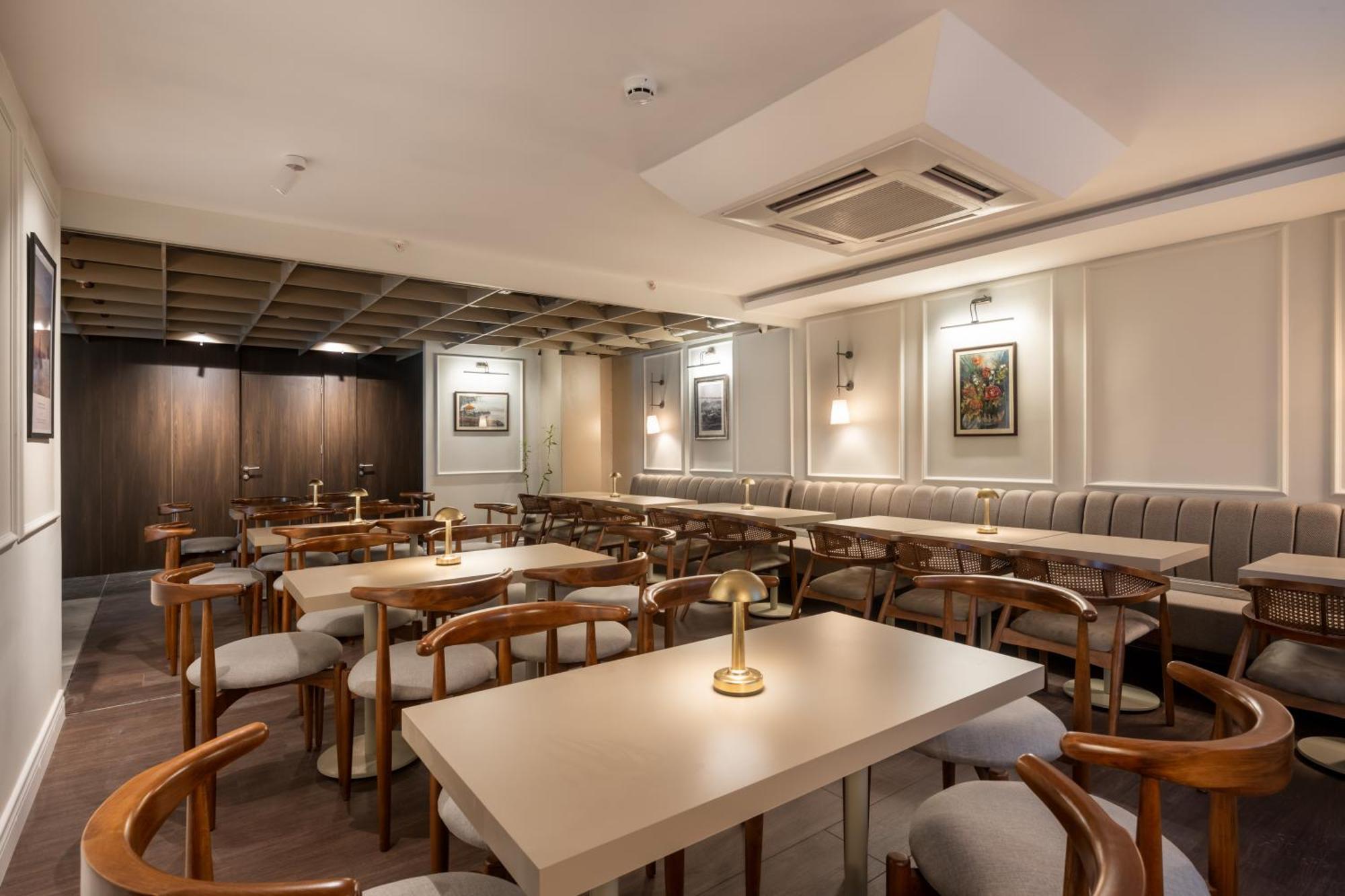 Noble Pangalti Hotell Istanbul Exteriör bild