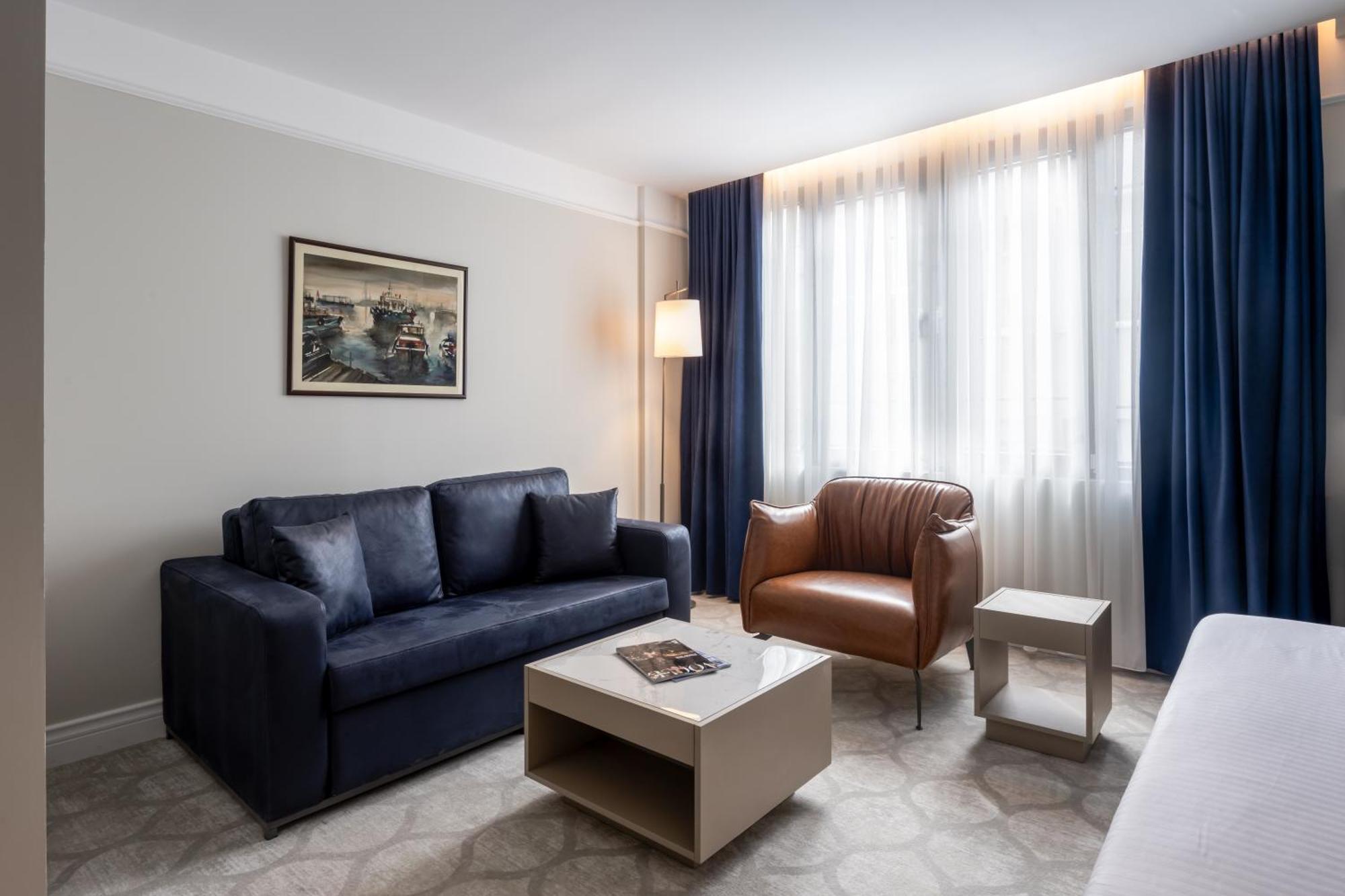 Noble Pangalti Hotell Istanbul Exteriör bild